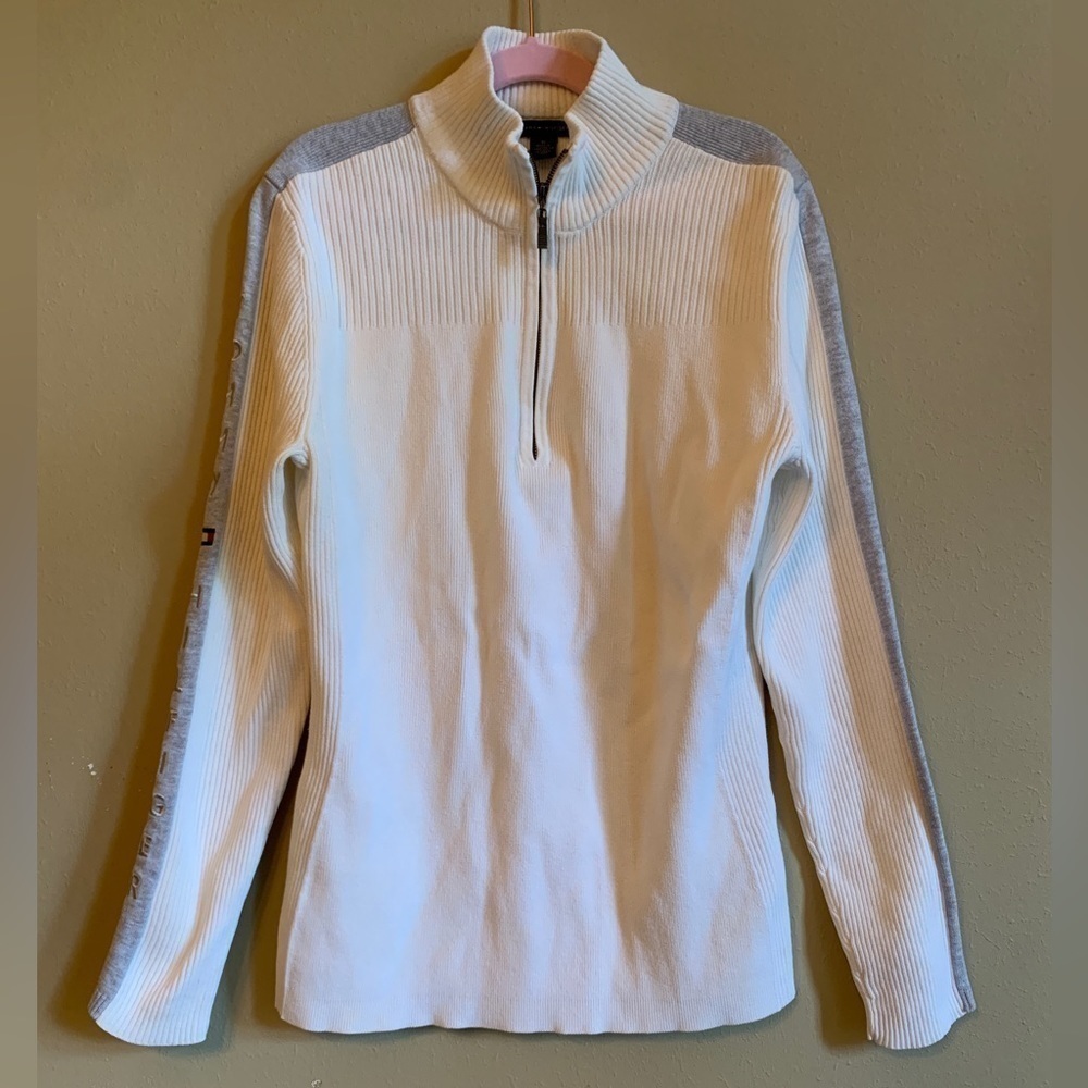 Tommy Hilfiger sweater half zip pull on logo size m